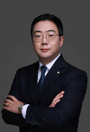 김석