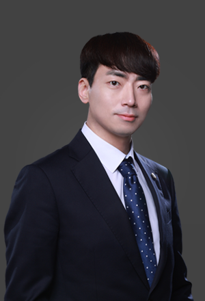 김태우