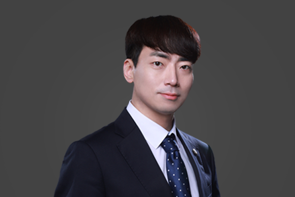 김태우
